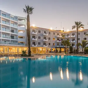 narcissos-hotel-apartments-protaras.protaras-cy-hotels.com/