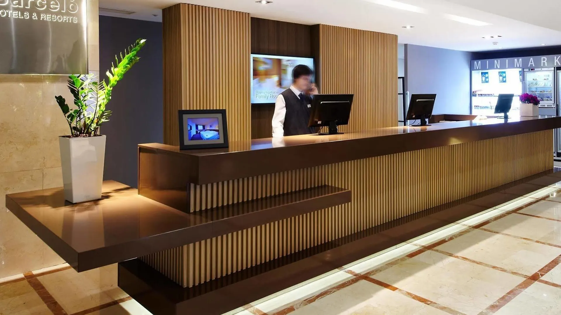 Occidental Praha Hotell 4*, Prag Tjeckien
