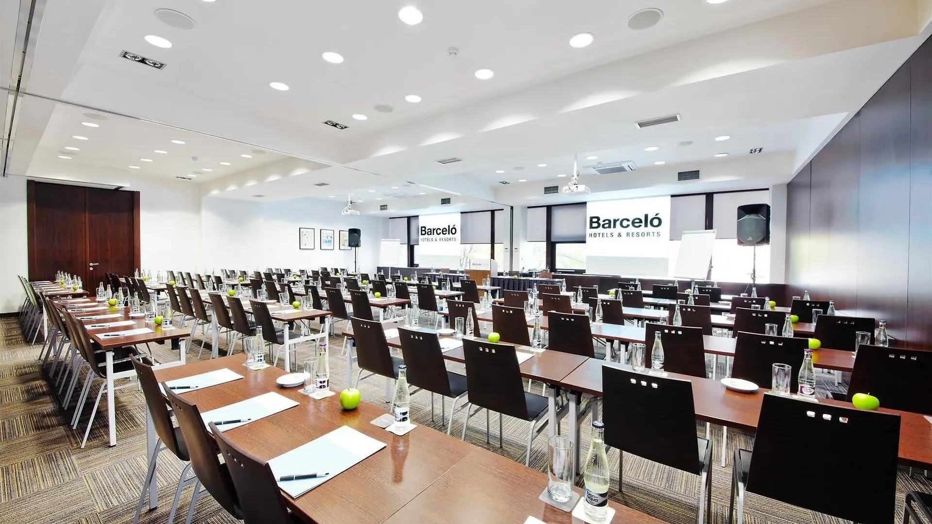 Occidental Praha Hotel Praga